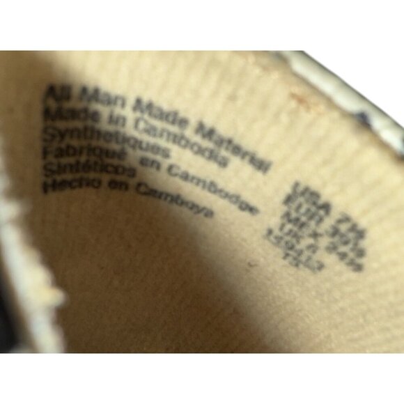 Dexflex Comfort Ivory Black Point Toe Kitten Heels Pumps Size 7 1/2 Pre-Own EUC - Picture 6 of 8